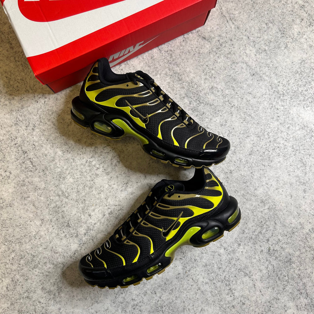 靴 Nike Air Max Plus \"Pacific Moss\" Buy Air Max Plus 'Pacific Moss' - DM0032 010 | GOAT
